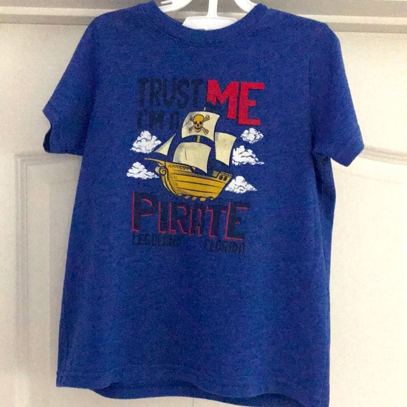 Legoland T-shirt. - Picture 1 of 3